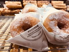 甜甜圈-多乐之日(和平伊势丹店)