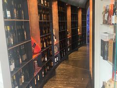 -斯普汇生蚝牛排馆(中骏世界城店)