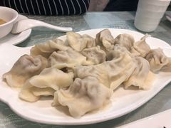 猪肉香菇饺子-黄家饺子东北特色菜馆(湖滨商业街店)