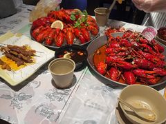 -巴厘龙虾·榜首油焖大虾(音乐学院·沿江酒馆店)