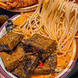 螺蛳粉火锅味儿太嘢‼️我真的愿意吃1000次