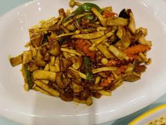 -添福来墨鱼饺子 · 海鲜东北菜(大连星海·黄浦路店)