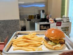 -金鹰国际购物中心(江都店)