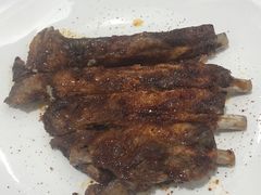手抓钢琴猪仔骨-稻香酒家·35年老字号(侨光店)
