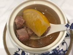 鲜橙炖排骨-Yan Ting 宴庭中餐厅(上海静安瑞吉酒店)