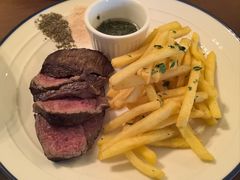 -羽深肉铺 Steak & Wine