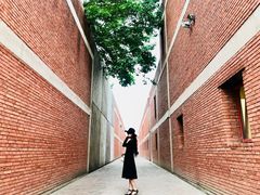 -草场地艺术区