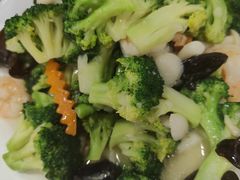 -鱼和肉海鲜大排档(林江名城店)