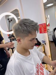 -乾健·烫染·接发SALON