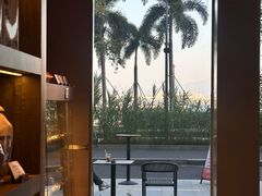 -ommo cafe(半岛城邦店)