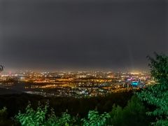 -鬼笑石后山停车场