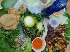 -沐毫傣泐云南菜孔雀宴•手抓饭傣味烧烤(曼听公园店)
