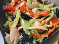 -宾朋海鲜特色美食餐厅·纯手工鲅鱼水饺(兴海路店)