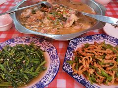 -何哥鲜鱼餐厅(龙湖花园店)