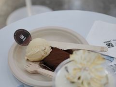 -HUGS coffee(东区店)