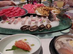 -泓炙颐凤鲜海鲜火锅料理(桐乡店)