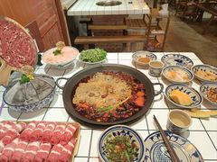 -旧街市鲜货老火锅(大光路店)