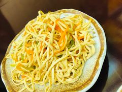 -金杨拉面王小吃面馆·牛三宝面·红烧牛肉粉