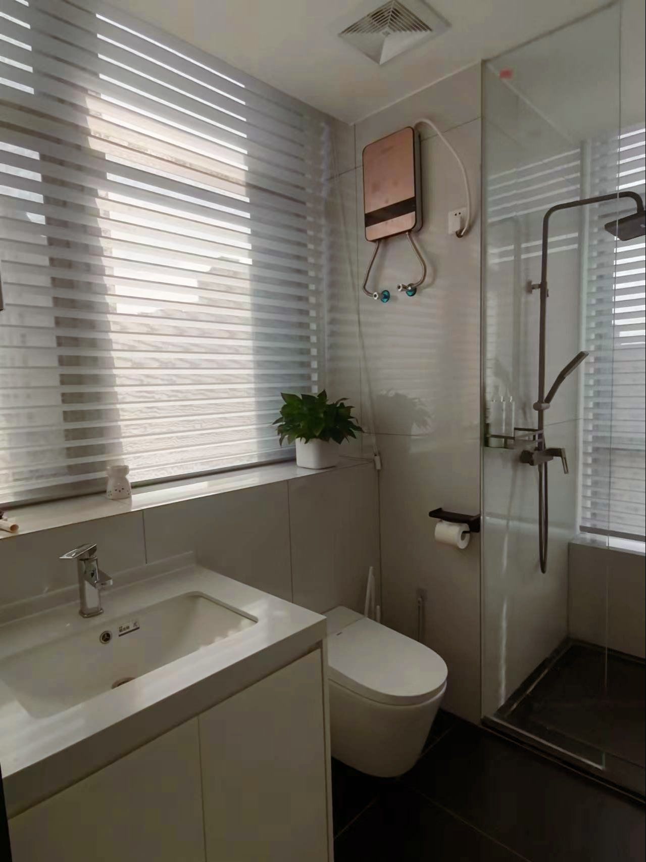 美容院的卫生间长这样?