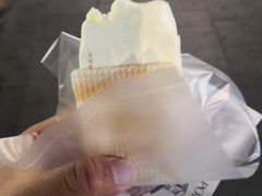 -詹爷爷乌节路街头冰淇淋