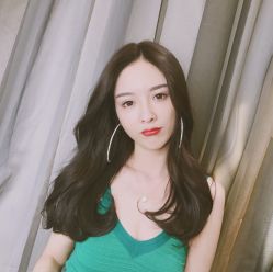 -诗悦发型SALON·圣罗兰店