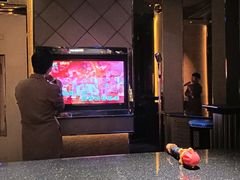 -K+全国连锁KTV(绿地缤纷天地店)