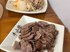 -牛小隆牛肉面馆(四牌楼店)