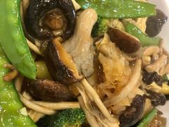 罗汉斋-文记壹心鸡(宝华路店)