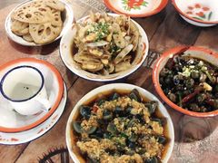 -冶建镜子·老南昌大排档·江西虾王(总店)