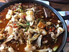 -辣尚瘾·烤鱼·新川菜(交大直营店)