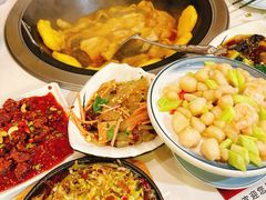 -人民公社铁锅炖·东北菜(卫国道店)