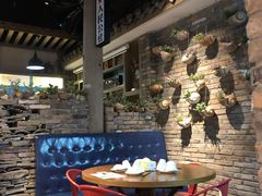 卡座-茅炒屋龙虾·烧烤·湘菜(新河路店)