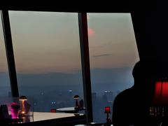 -苏丝的天空高空酒吧Suzie's Sky Bar