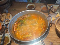 -老凯俚酸汤鱼(鸿通城店)