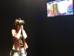 -VR间客漫虚拟现实体验馆(汉街店)