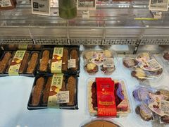 -盒马鲜生(丁香国际店)