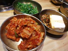 餐前小菜-金顺韩式烤肉·网红烤肉店(广利路店)