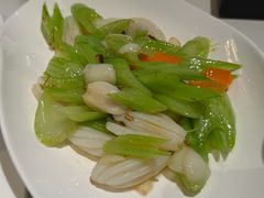 -荟廷·晶萃(陆家嘴尚悦湾店)