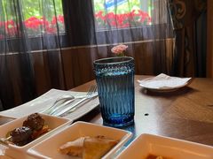 餐前小菜三小盘-Tajine Moroccan塔金摩洛哥中东餐厅