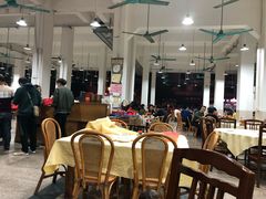 大堂-标记美食新鲜猪杂(兴南大道店)