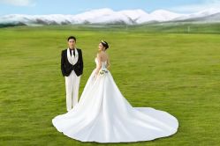 -喜爱高定婚纱摄影
