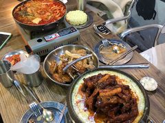 -MI WU FACTORY米屋美食工厂餐厅(绿地店)