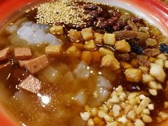 冰粉-爆炸头阿姨小四川正宗川味小吃(无任何分店)