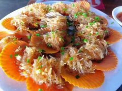 -三亚火车头万人海鲜广场