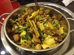 干锅牛蛙-馋嘴蛙火锅