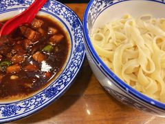 小炖肉汆面-凤齐羊肉烩面馆