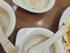 -叁煨蹄花·下饭盐帮菜(人民广场店)