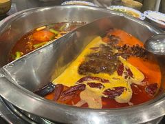 -重庆风光老灶火锅城(同德广场店)