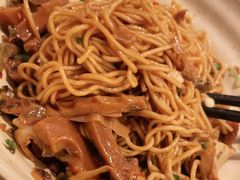 -佬钱湾仔(衣裳街店)