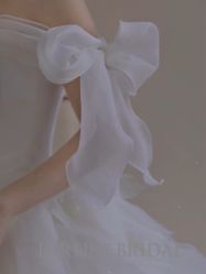 -拉瑞娜LaReine婚纱礼服高级定制